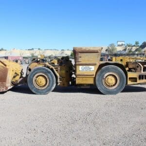 Caterpillar R1300