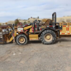 Caterpillar Tractor 414E