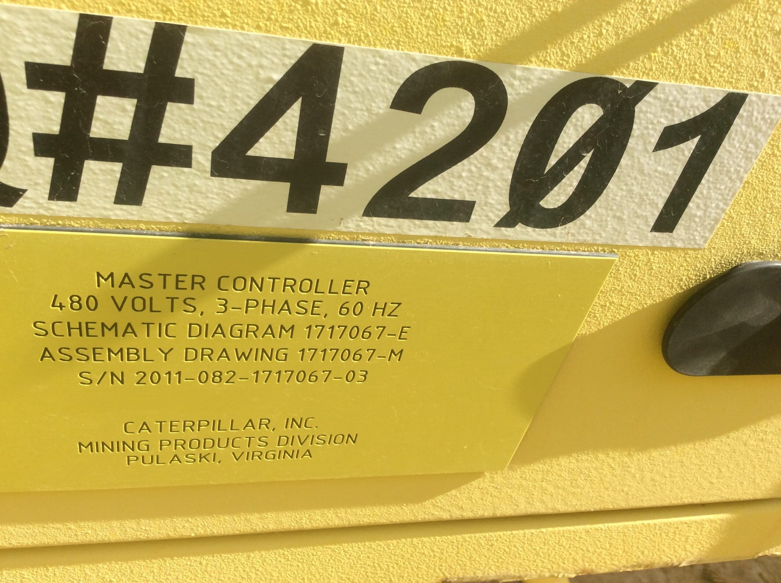 Caterpillar - Master Controller - Image 11