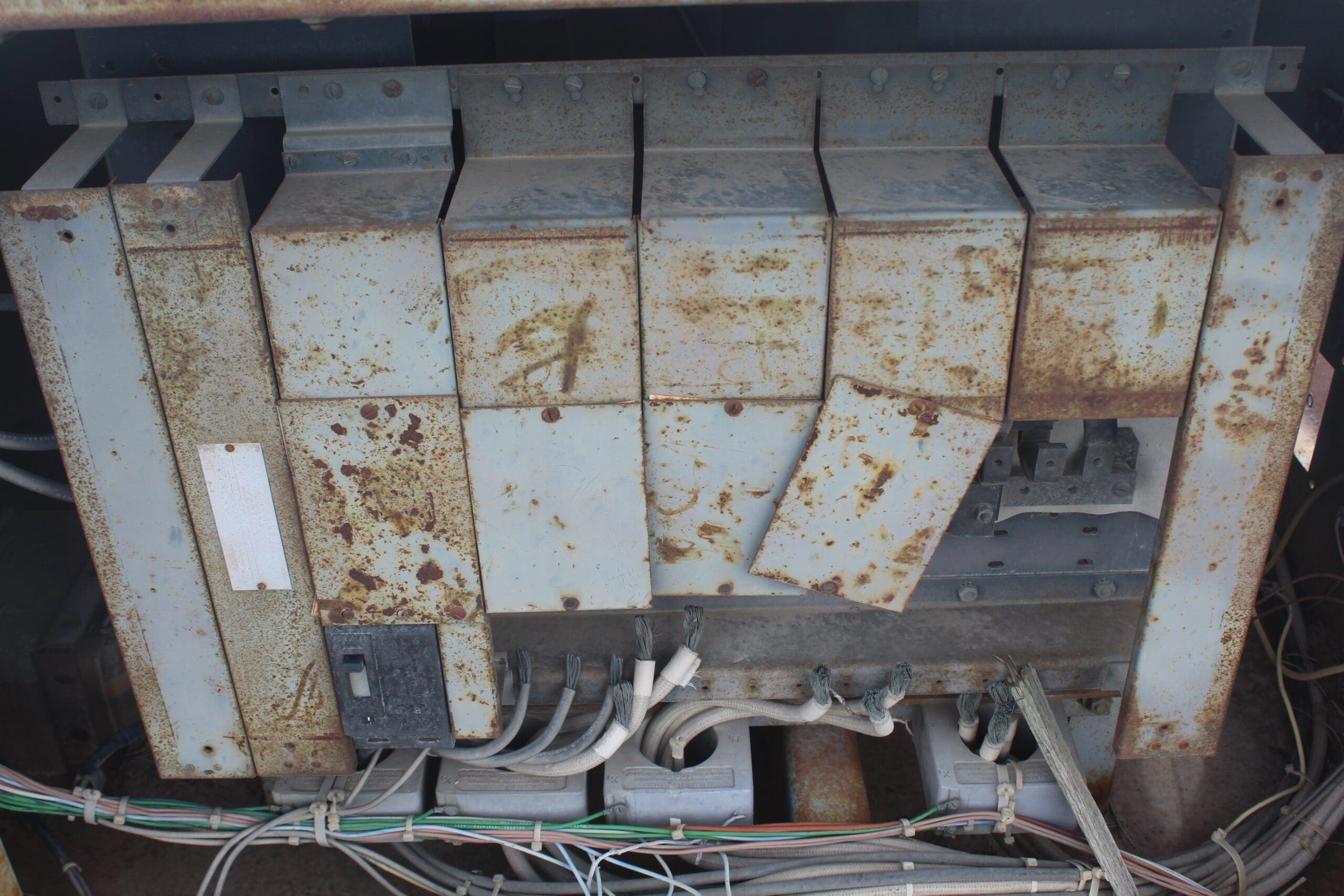 GE - 9T26Y9153 Transformer - Image 8