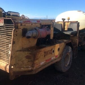 Youngs Machinery 460 Flatbed Truck