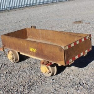 Flat Car with Liftable Box